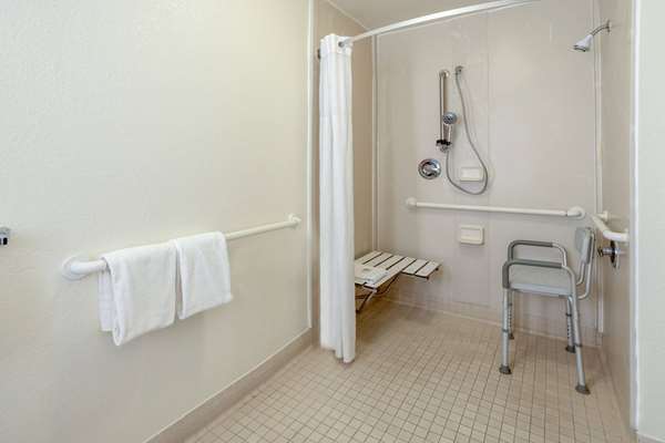  - Days Inn Hilton Head Island