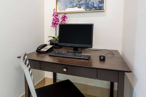 Conference Area - Super 8 Hotel Ste Foy