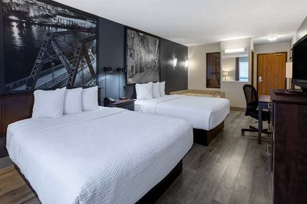 Suite - Super 8 Hotel Ste Foy