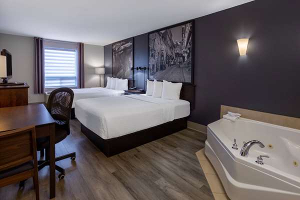 Suite - Super 8 Hotel Ste Foy