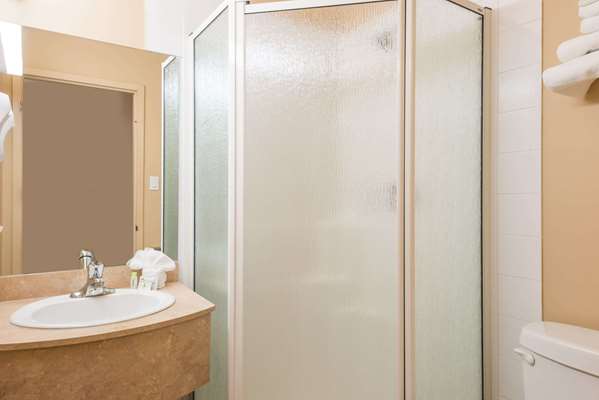  - Super 8 Hotel Ste Agathe des Monts