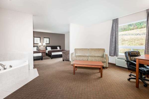 Suite - Super 8 Hotel Ste Agathe des Monts