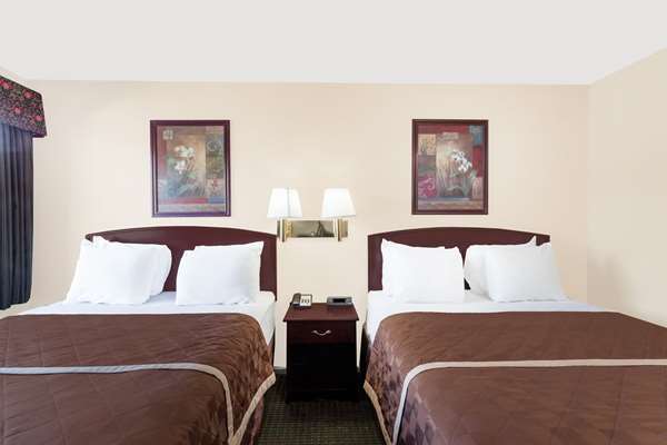  - Travelodge Barstow - I-15, Exit 184