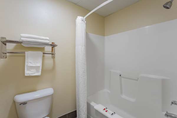  - Super 8 Motel Emmetsburg