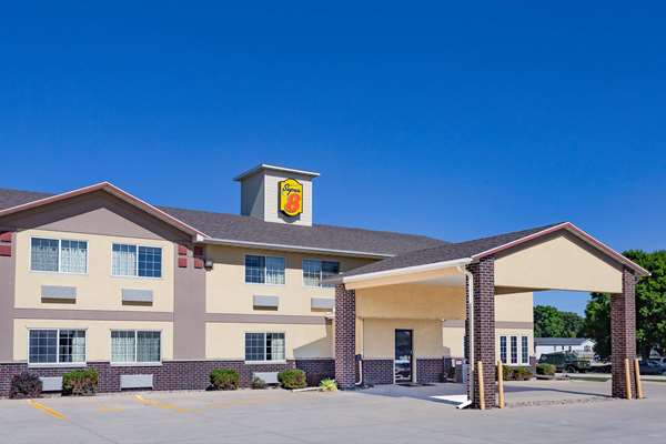 Exterior view - Super 8 Motel Emmetsburg