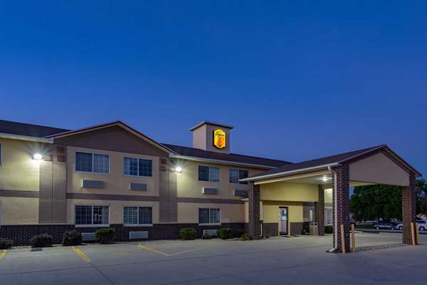 Exterior view - Super 8 Motel Emmetsburg