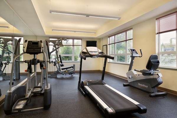 Fitness/ Exercise Room - Ramada Inn Nanaimo