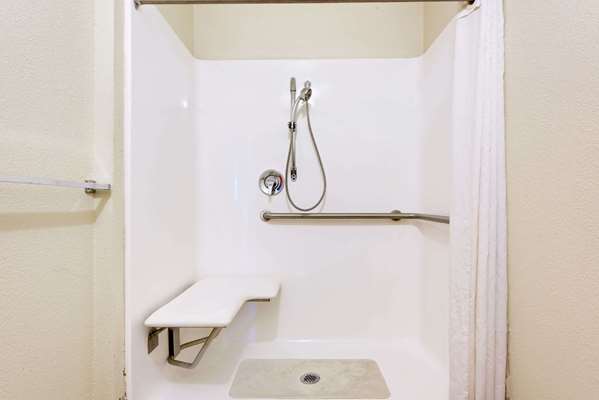  - Super 8 Motel Allentown