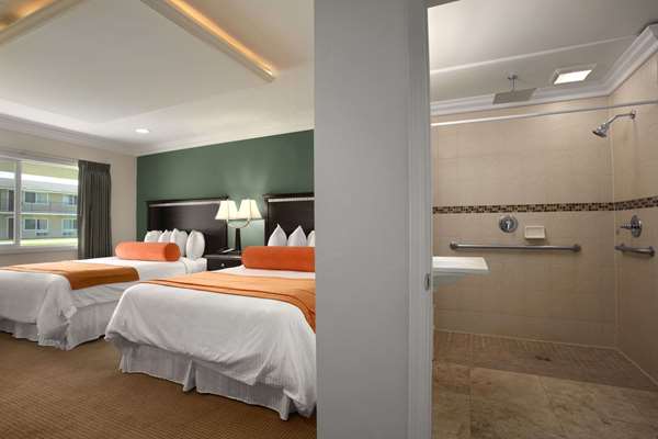  - Travelodge Santa Maria