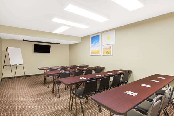  - Days Inn Milpitas - I-880, Exit 9