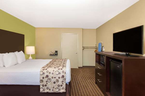  - Days Inn Milpitas - I-880, Exit 9