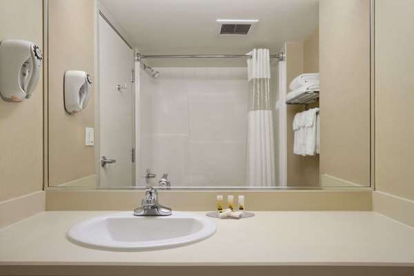  - Days Inn University Edmonton