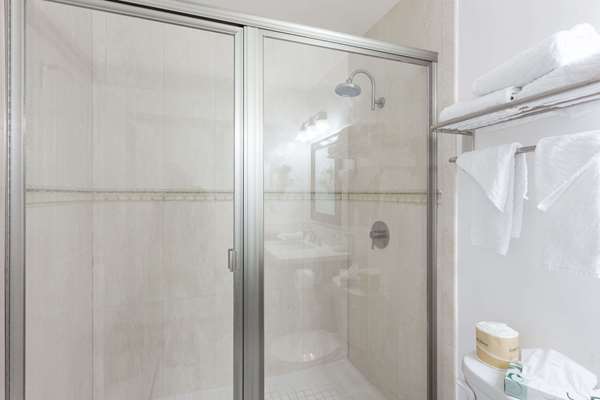  - Knights Inn Los Angeles