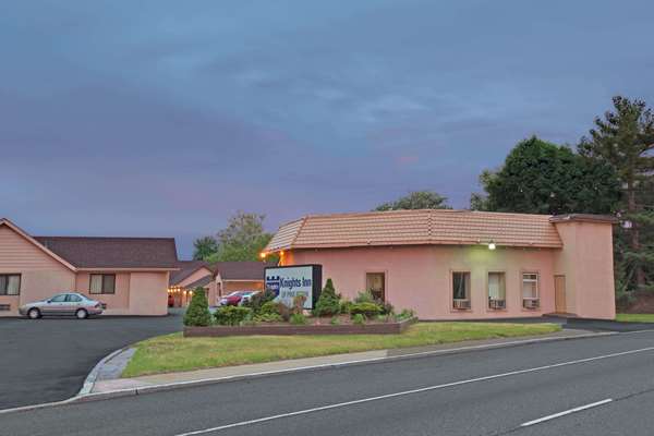 Exterior view - Knights Inn Pine Brook