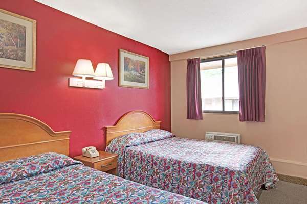  - Knights Inn Pine Brook