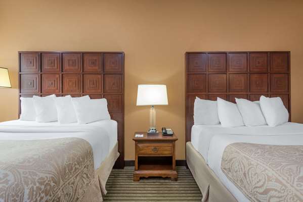  - Ramada Inn North Columbus - I-270, Exit 27