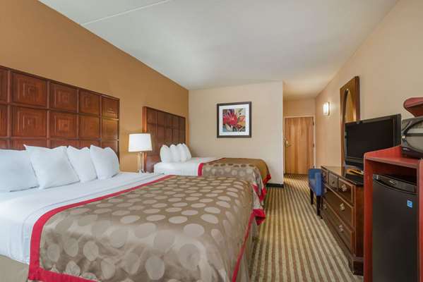  - Ramada Inn North Columbus - I-270, Exit 27