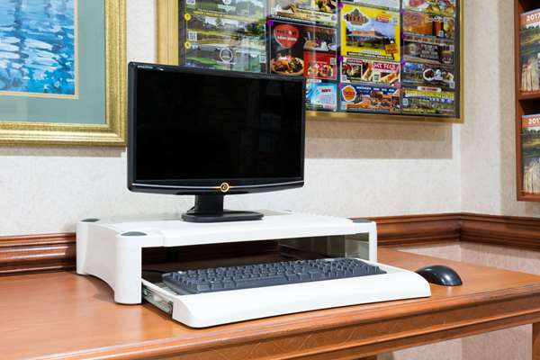 Conference Area - Days Inn Conference Center Southern Pines