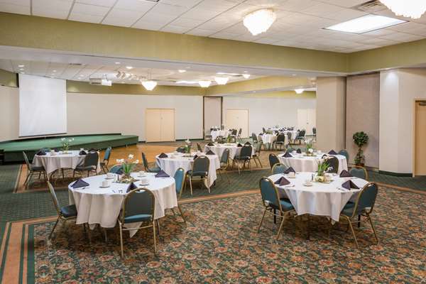  - Days Inn Conference Center Southern Pines
