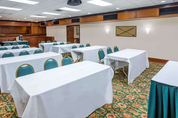  - Days Inn Conference Center Southern Pines