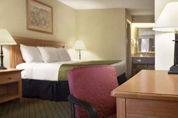  - Days Inn & Suites Stuttgart