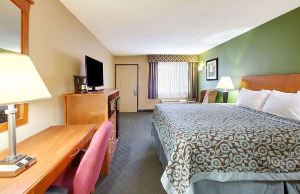  - Days Inn Fairfield - I-45, Exit 197
