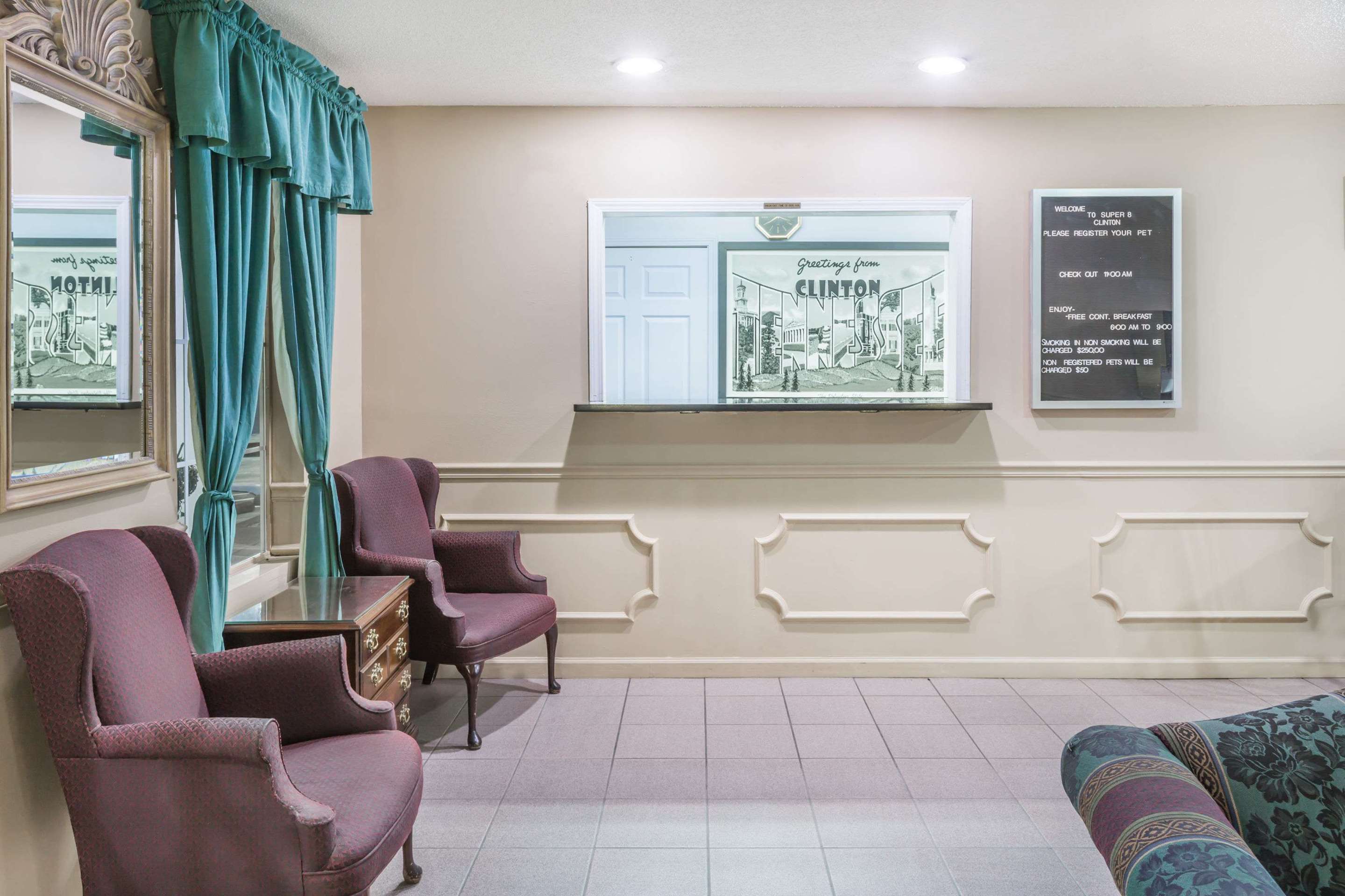 Front Desk | Super 8 by Wyndham Clinton
