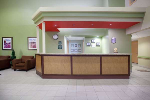  - Super 8 Hotel Midland