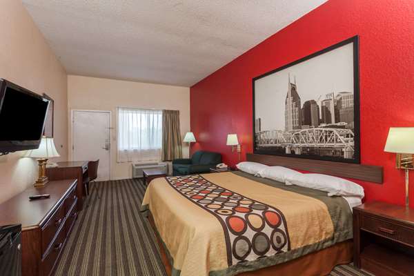  - Super 8 Motel Columbia