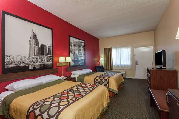  - Super 8 Motel Columbia