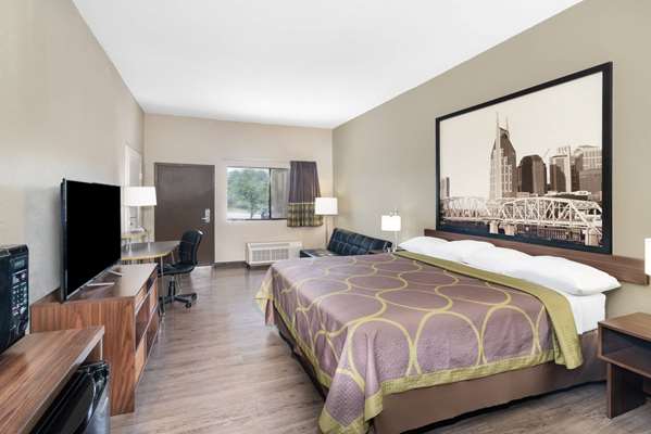  - Super 8 Motel Columbia