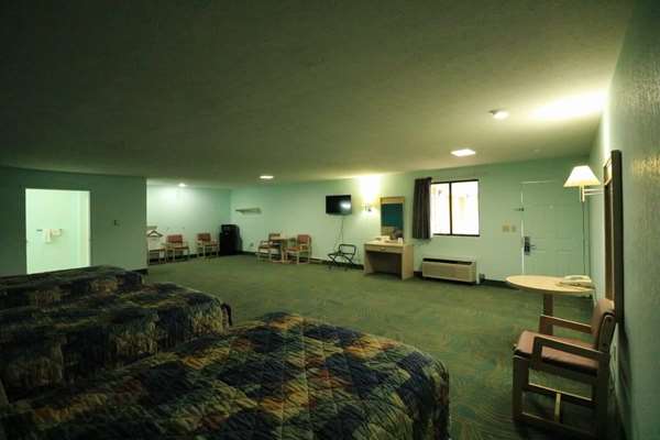  - Travelodge Parkersburg