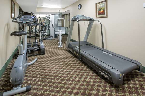Fitness/ Exercise Room - Days Inn Manitou Springs