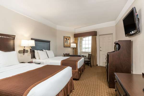  - Baymont Inn & Suites Suites Galveston
