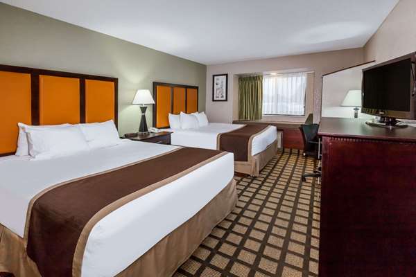 - Baymont Inn & Suites Gaylord - I-75, Exit 282