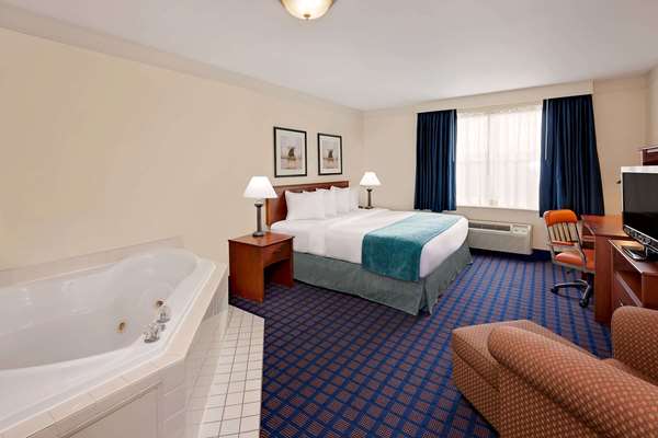  - Baymont Inn & Suites Byron Center