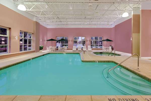 Pool - Baymont Inn & Suites Byron Center