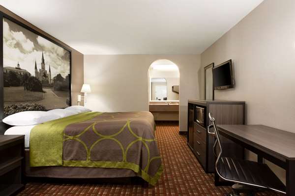  - Super 8 Motel Northeast Lake Charles - I-10, Exit 33