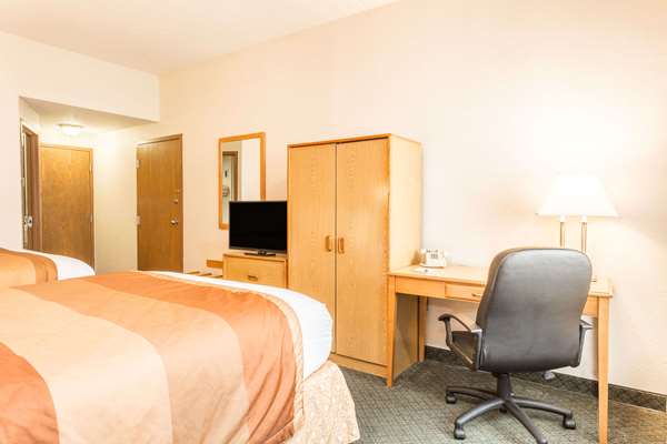  - Baymont Inn & Suites Sharonville - I-75, Exit 15
