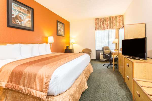  - Baymont Inn & Suites Sharonville - I-75, Exit 15