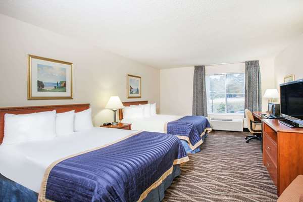  - Baymont Inn & Suites Hot Springs