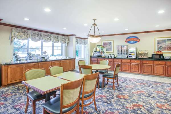  - Baymont Inn & Suites Hot Springs