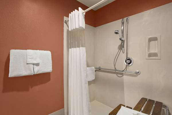  - Baymont Inn & Suites Sullivan