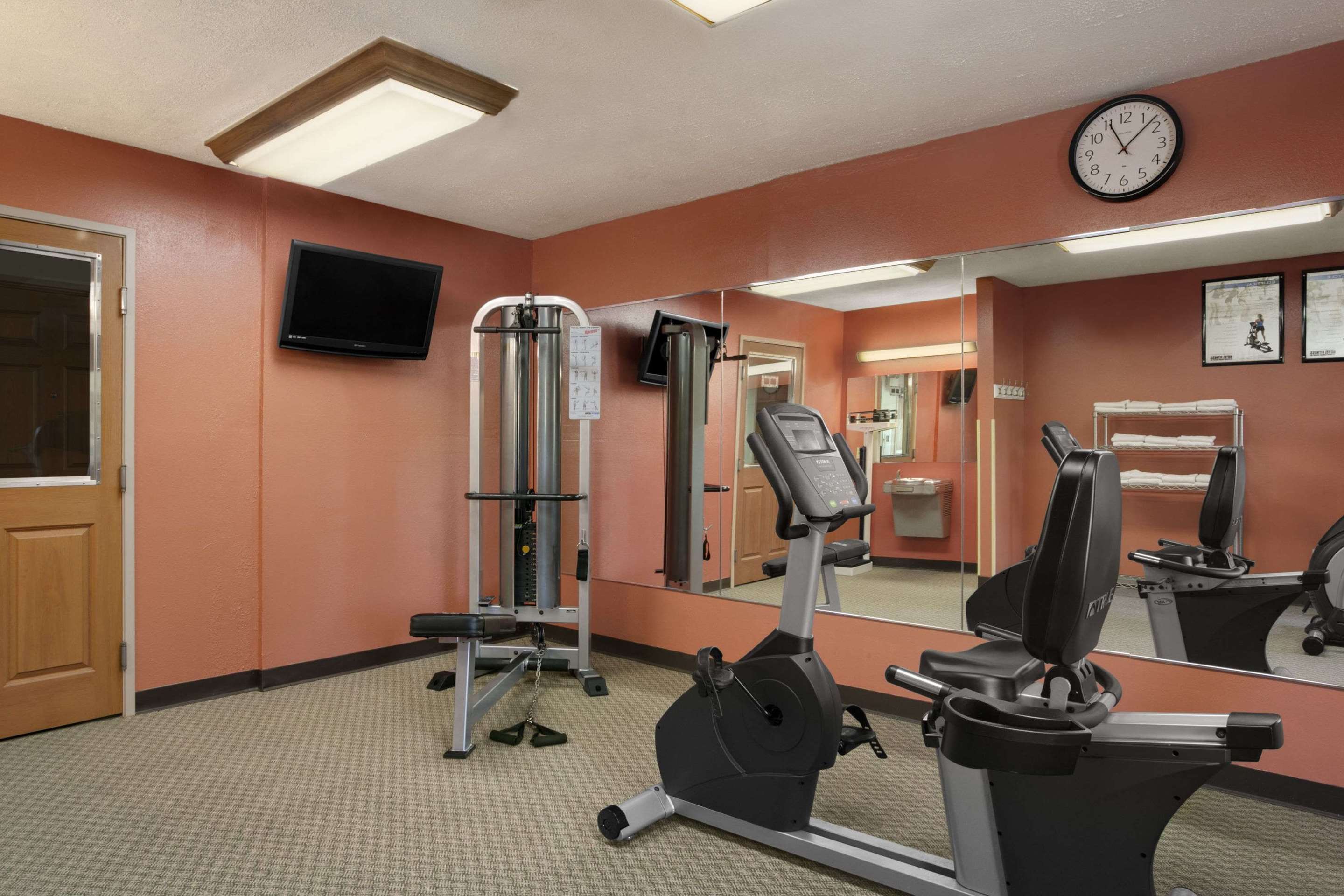 Fitness Center | Baymont by Wyndham Sullivan
