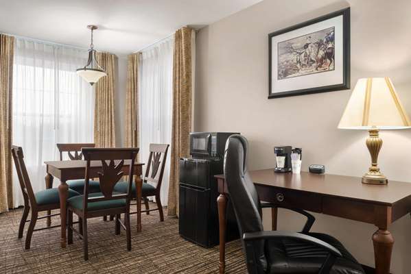 Suite - Baymont Inn & Suites Washington