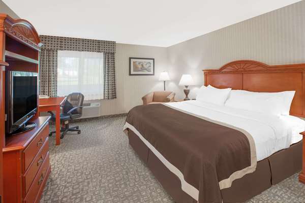  - Baymont Inn & Suites Jackson