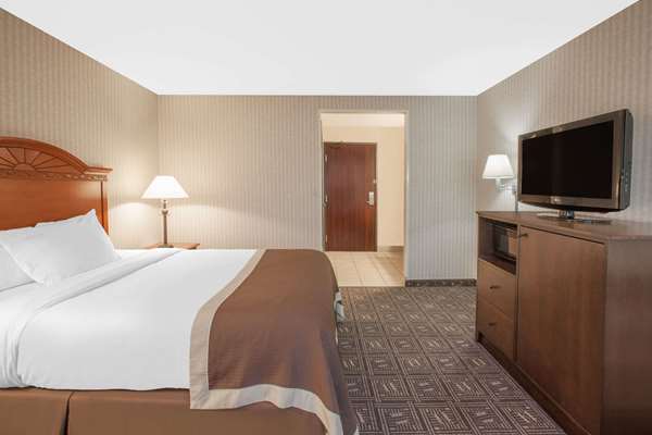  - Baymont Inn & Suites Jackson