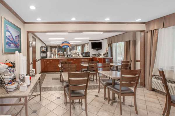  - Baymont Inn & Suites Jackson