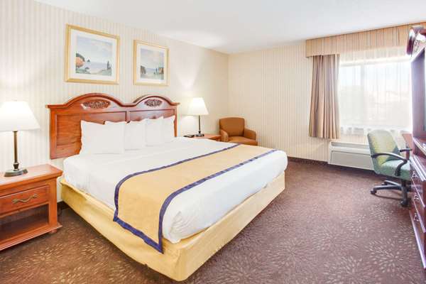  - Baymont Inn & Suites Kalamazoo