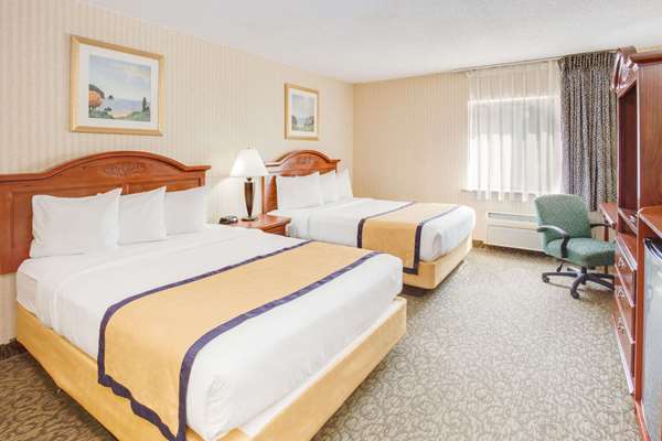  - Baymont Inn & Suites Kalamazoo